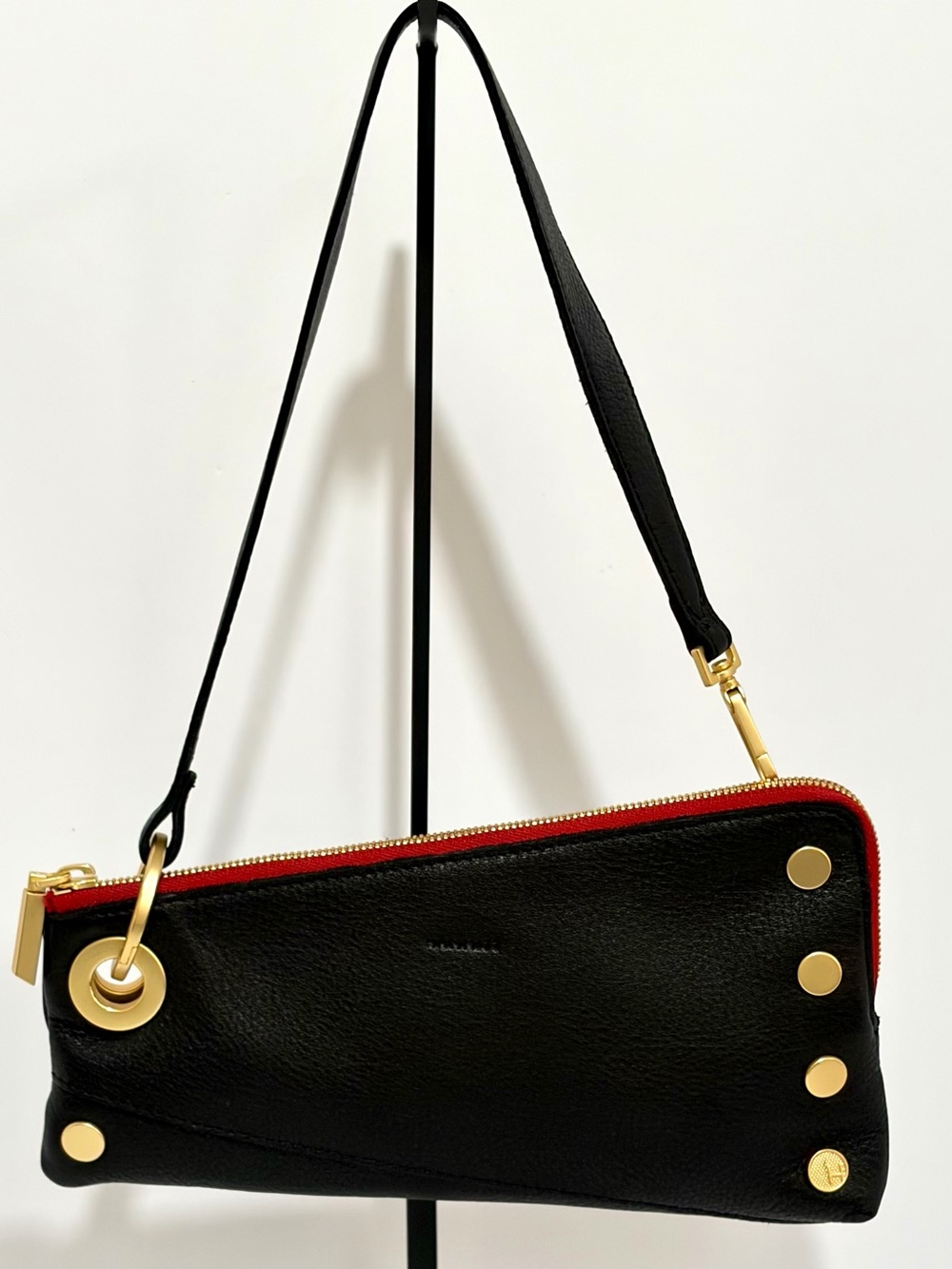 Hammitt Nash Small Pochette In Black Leather/Brushed Gold/Red Zip Like 🆕